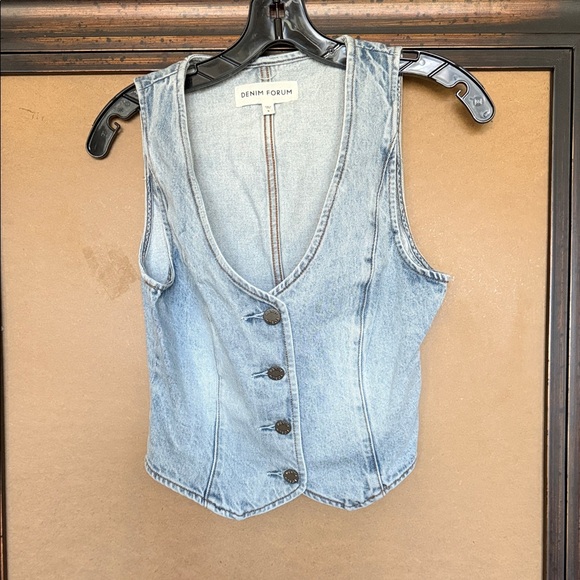 Denim Forum 90’s Mia Denim Blue Buttoned Vest - Picture 3 of 10